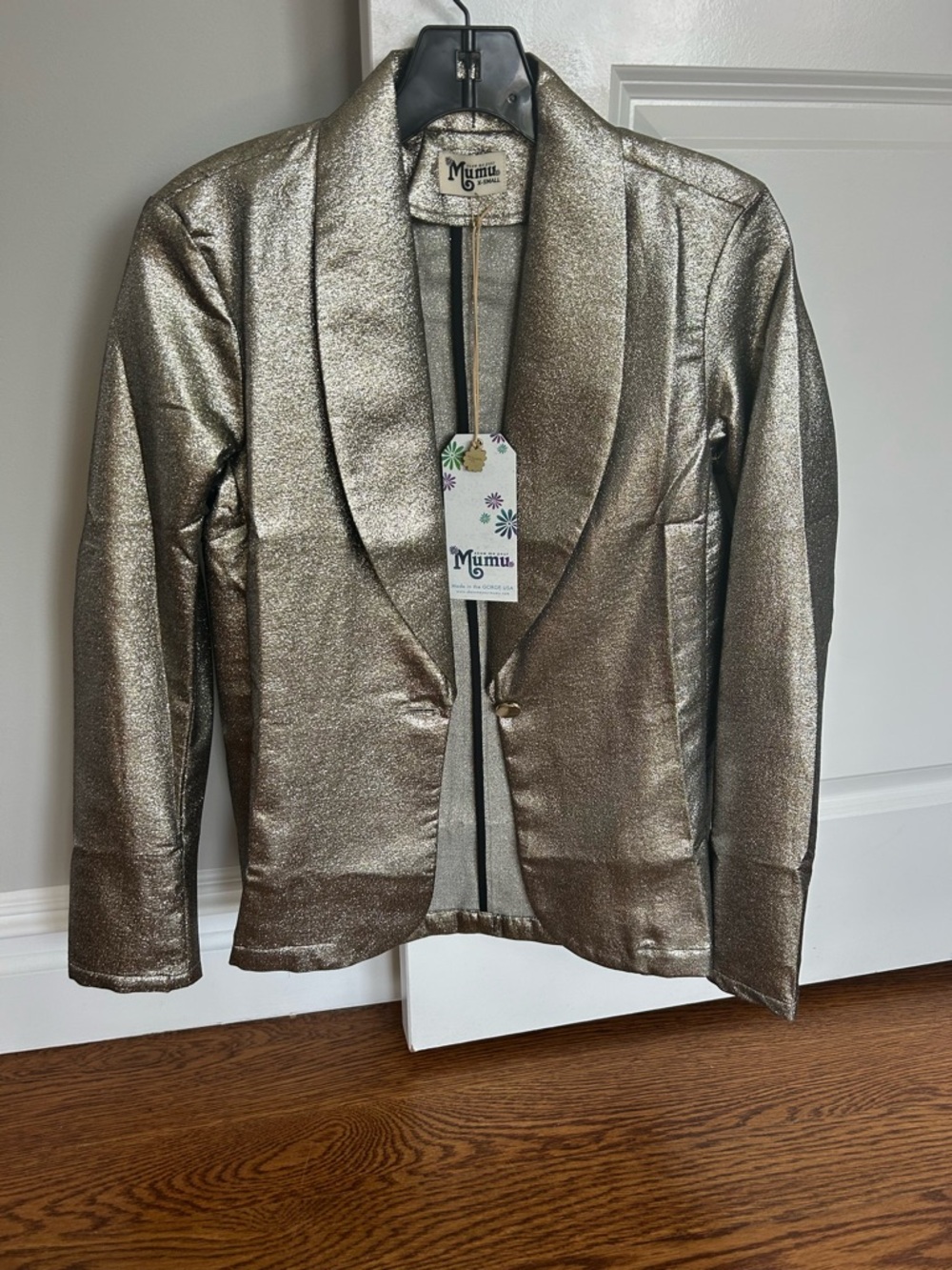 Show me your MuMu Metallic Barrington Blazer - Gold, Size XS NWT